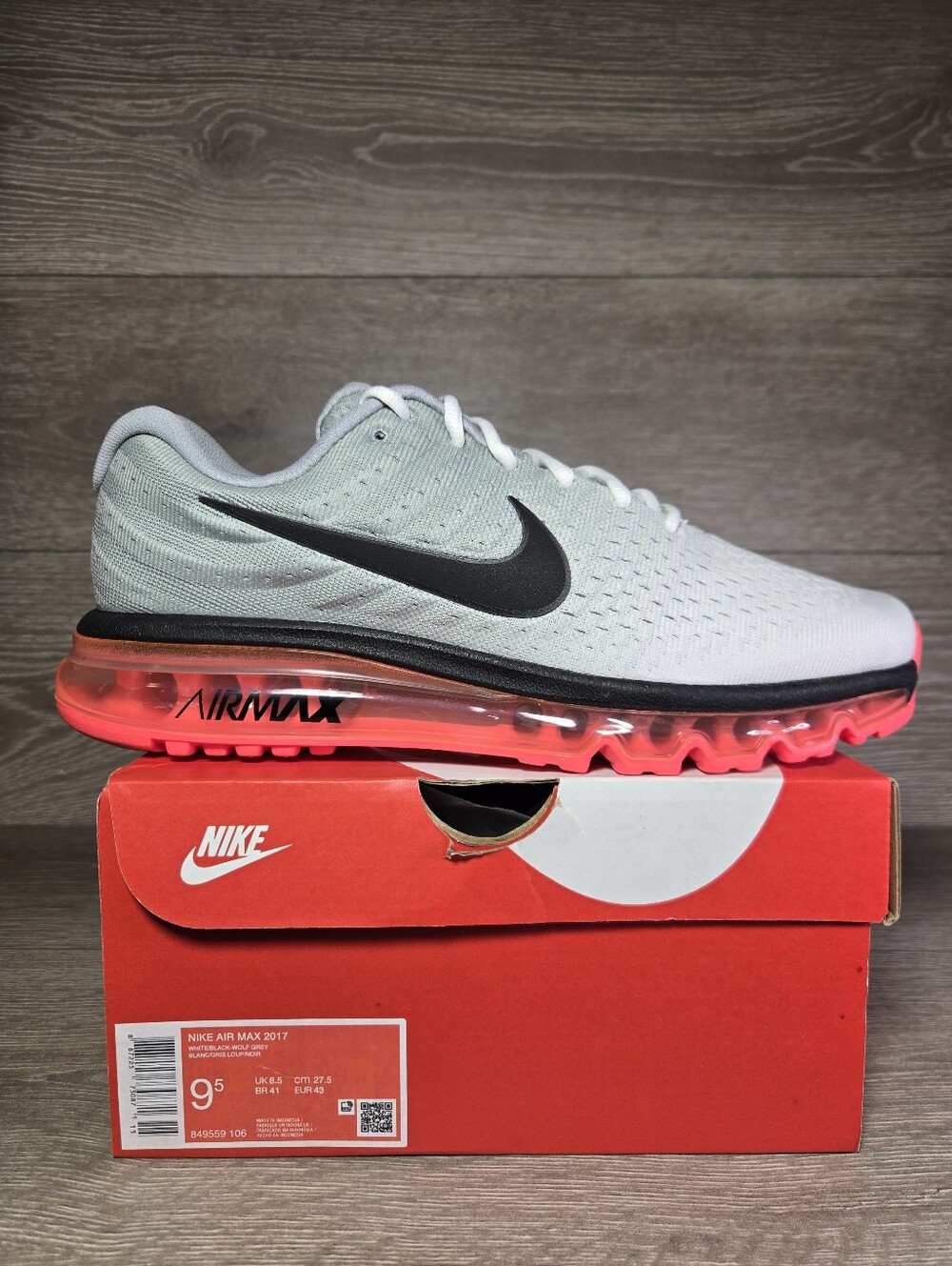 Nike Air Max 2017 Running Shoes White Black Wolf Grey 849559-106 Men’s Size 9.5